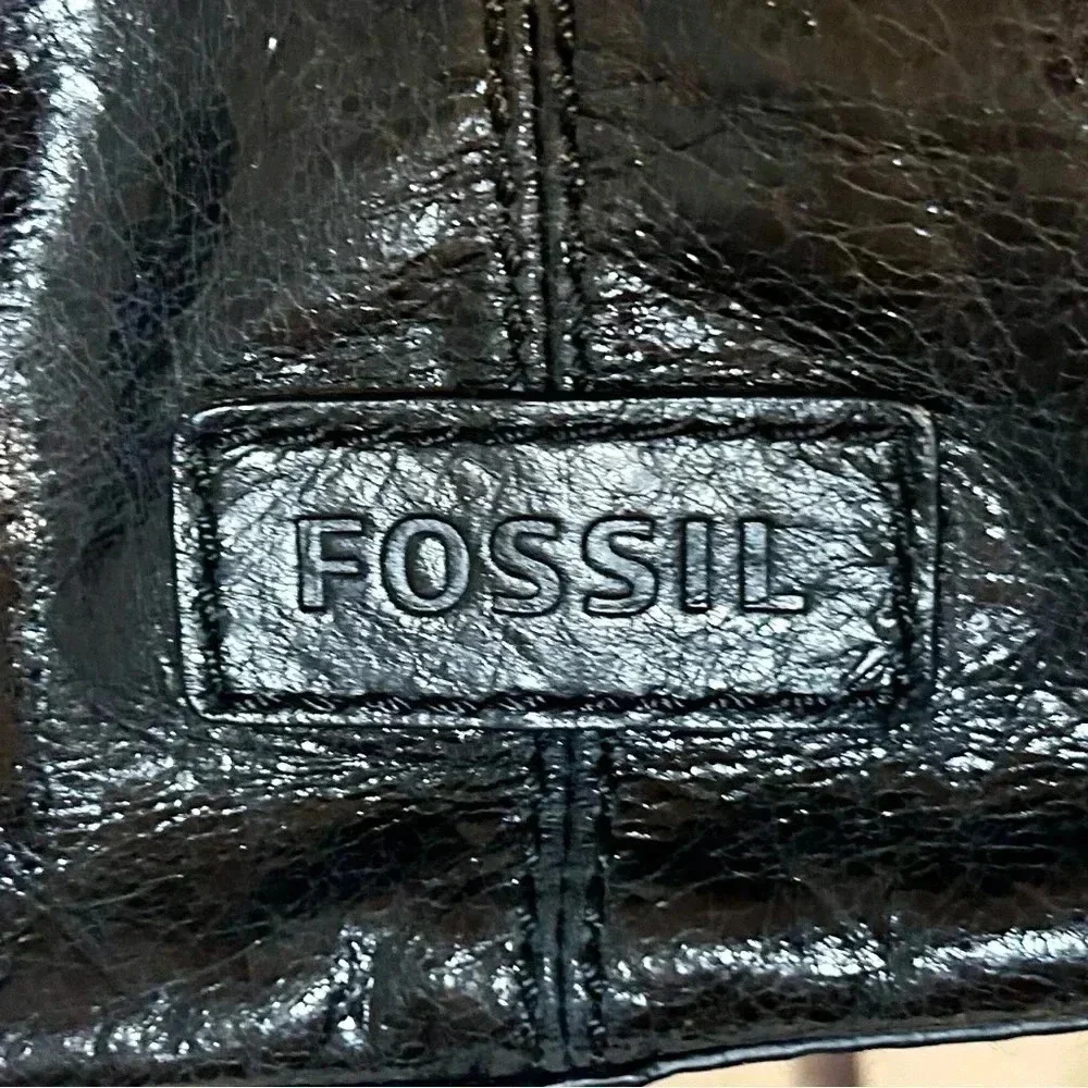 Gently Used FOSSIL Black Leather Shoulder Bag